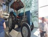 Wuling Traktor