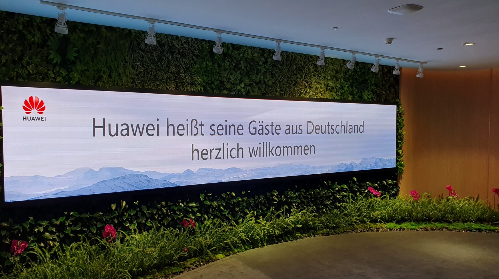 Besuch bei Huawei - Begrüßung