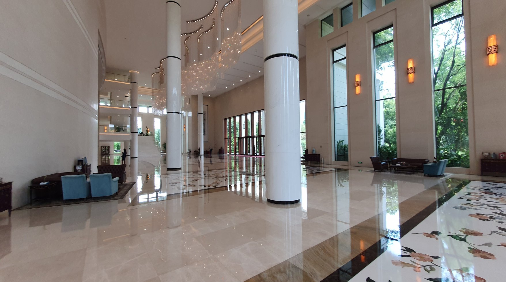 Besuch bei Huawei - Eingangsbereich